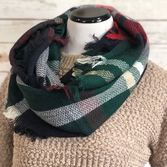 NEW Infinity plaid scarf - Picture 2 of 6